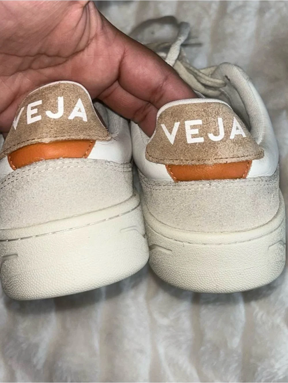 Veja Men's White and Tan Retro Low-Top Sneakers
